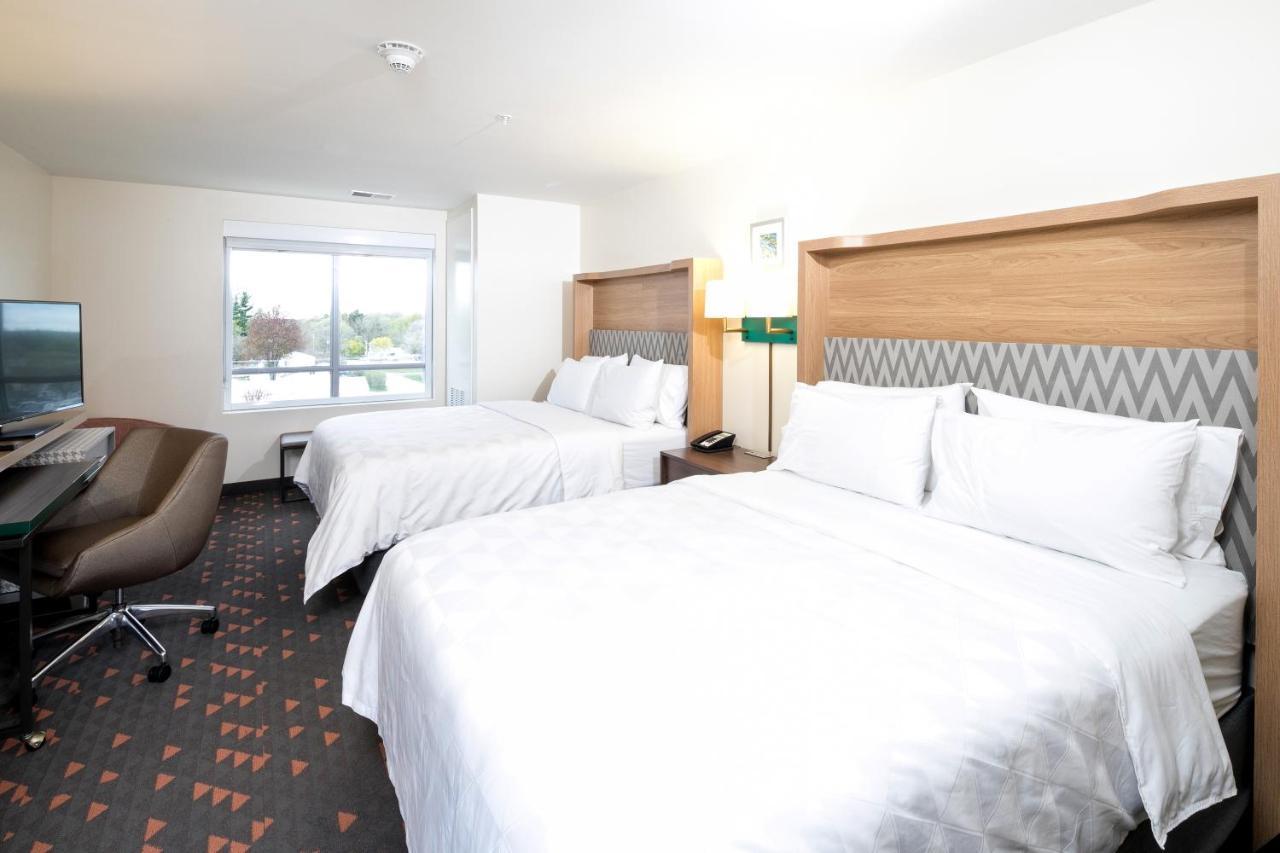 Holiday Inn & Suites Detroit - Troy By Ihg エクステリア 写真