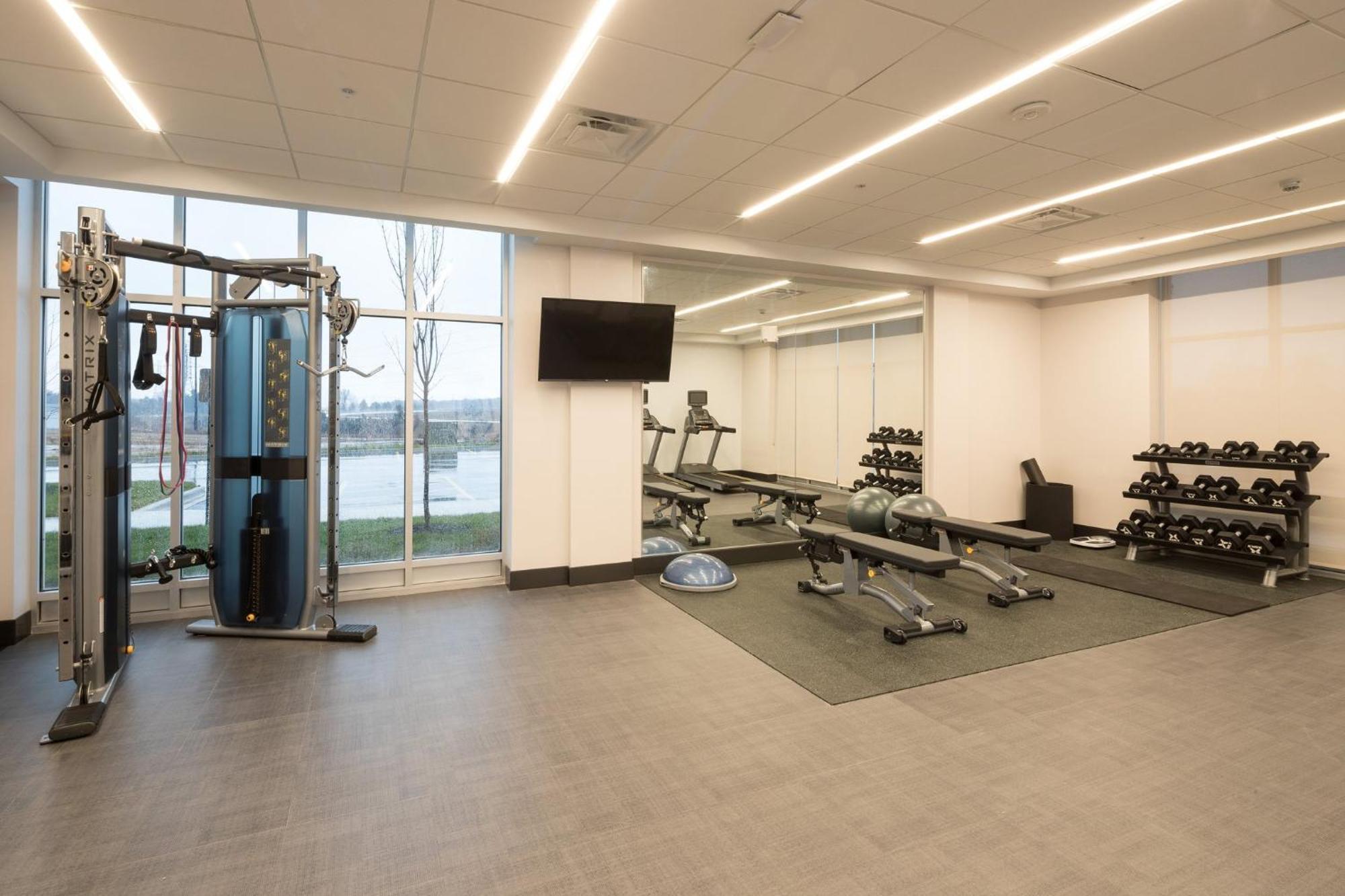 Holiday Inn & Suites Detroit - Troy By Ihg エクステリア 写真