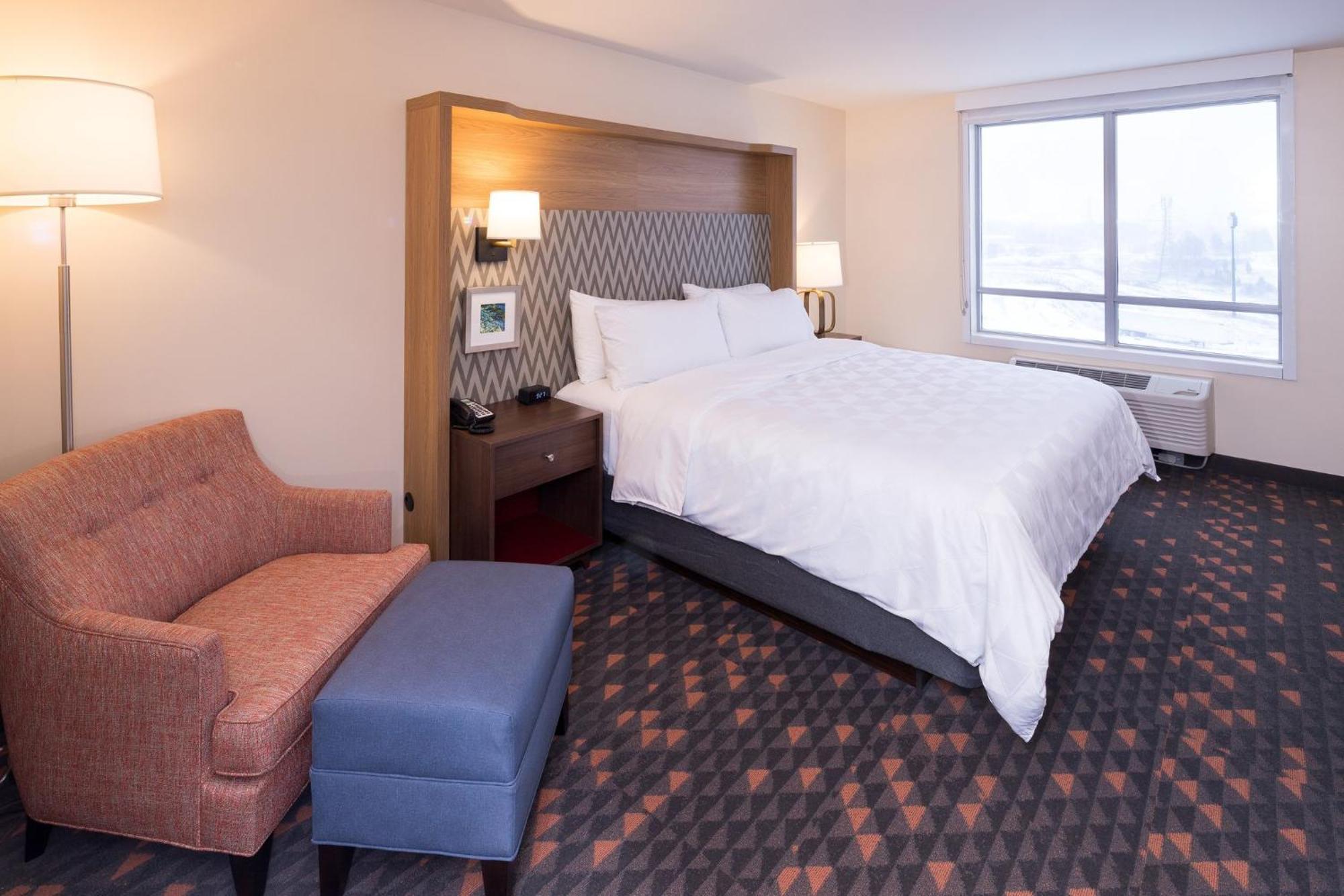 Holiday Inn & Suites Detroit - Troy By Ihg エクステリア 写真