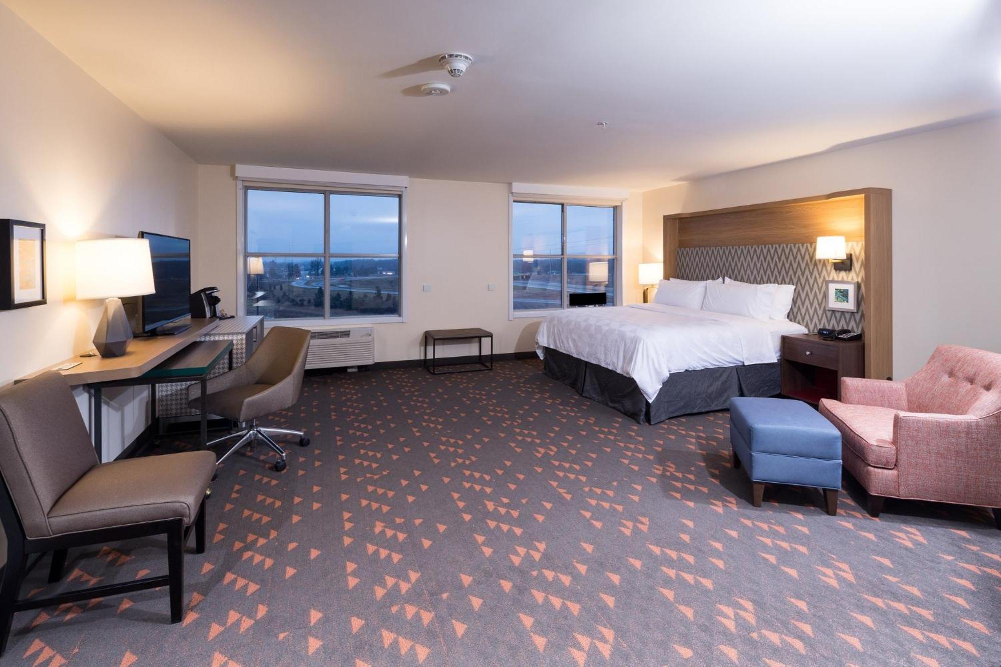 Holiday Inn & Suites Detroit - Troy By Ihg エクステリア 写真