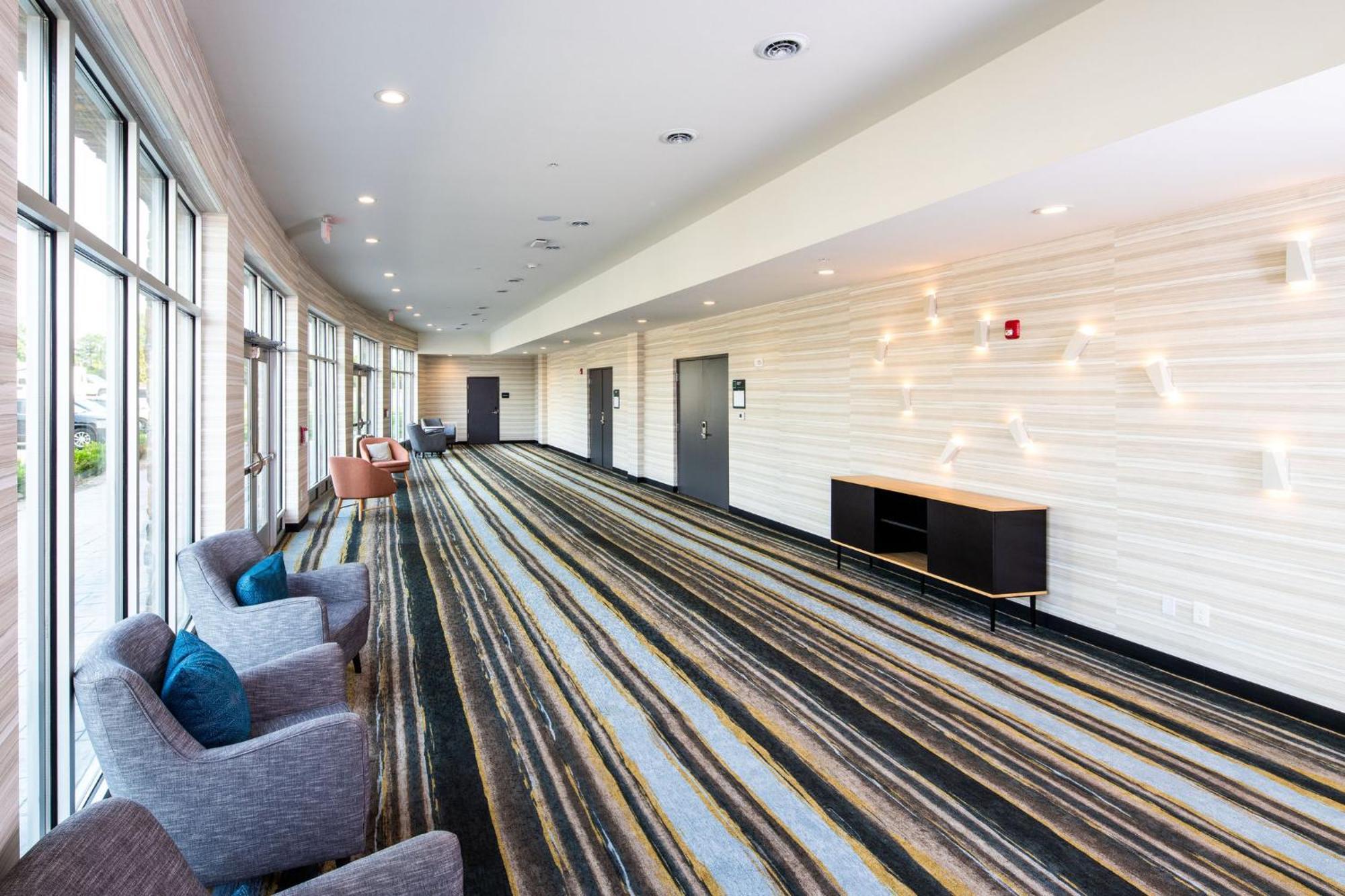 Holiday Inn & Suites Detroit - Troy By Ihg エクステリア 写真