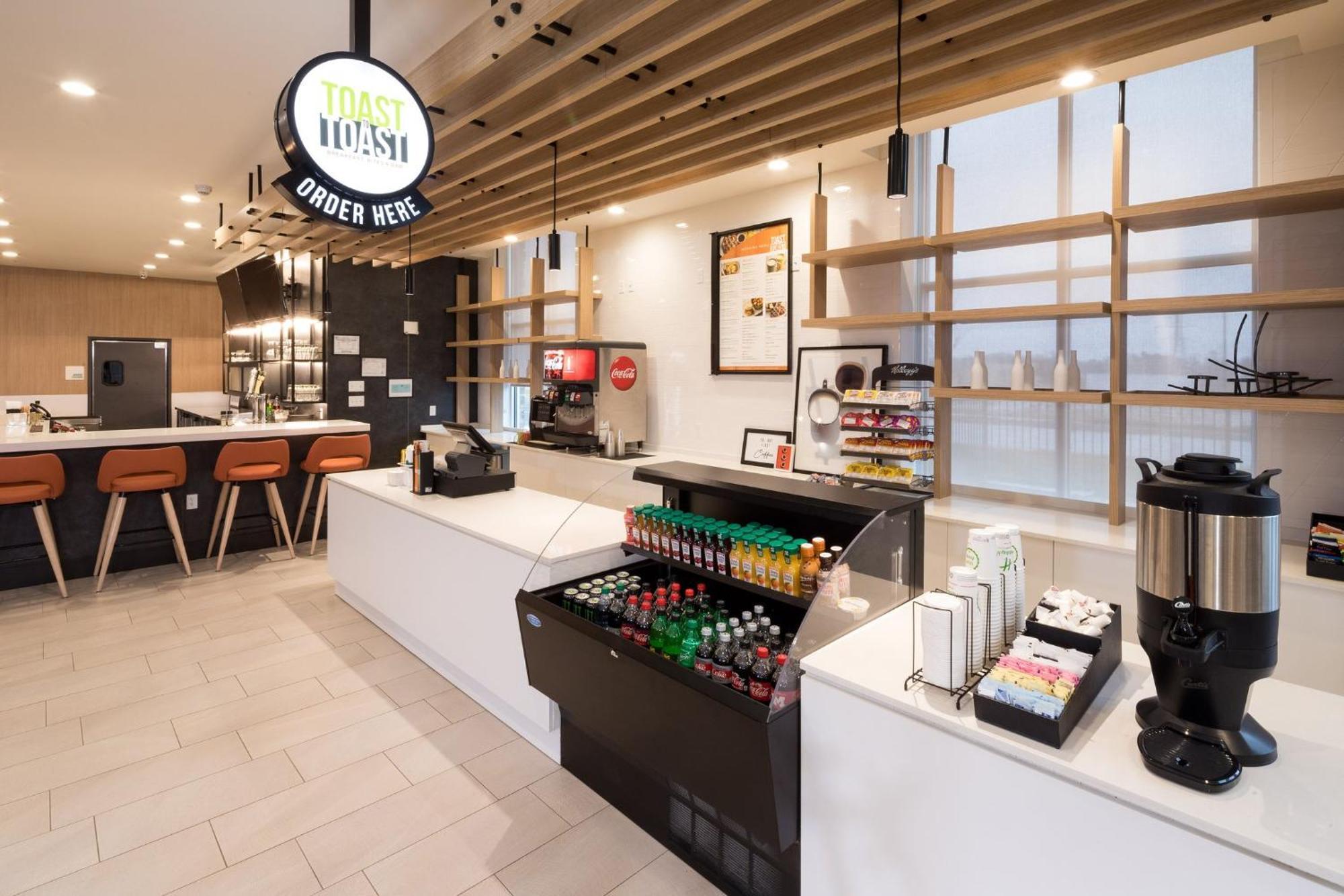 Holiday Inn & Suites Detroit - Troy By Ihg エクステリア 写真